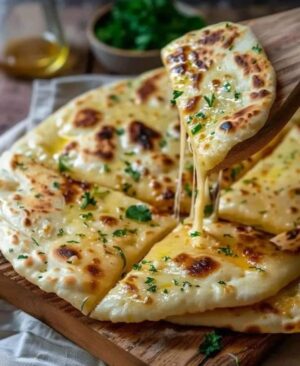 Cheese Garlic Naan